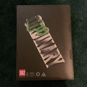 Stray Kids Oddinary Album (FRANKENSTEIN Ver.)